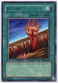 Fissure (28) (SDP) - YuGiOh Single